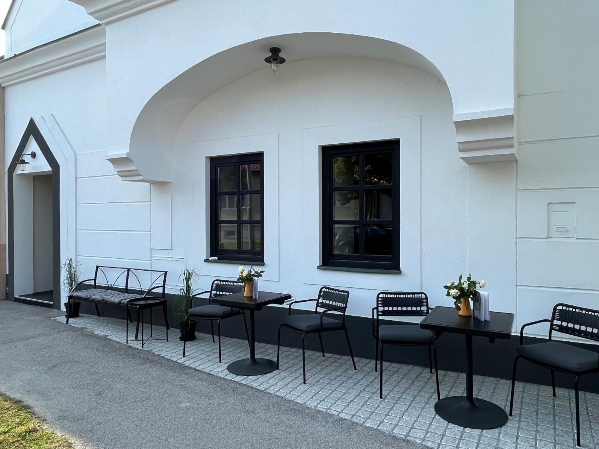 Haus Karlich Hotel Trausdorf an der Wulka ภายนอก รูปภาพ